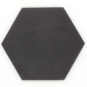 Handgefertigte Zementfliese Hexagon in 20x20 cm - antiker Baustoff